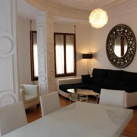 Otel Torres De *