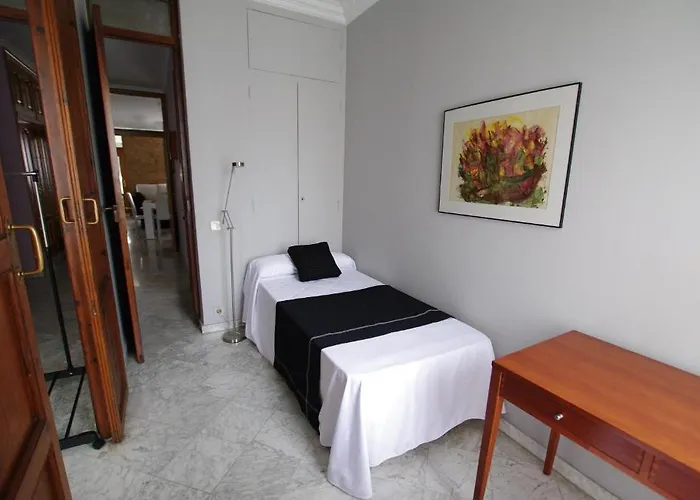 Hotel Torres De *