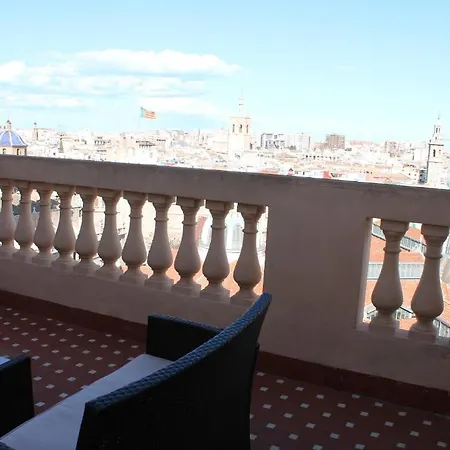 Torres De فندق فالنسيا